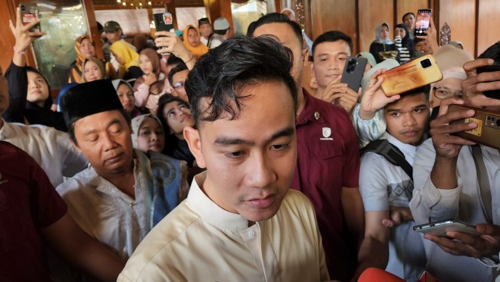 Jarang Muncul Bikin Popularitas Gibran Meroket