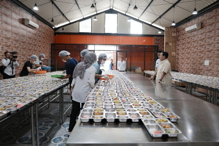 Sekarang Dapur MBG Harus Kantongi Sertifikat SLHS