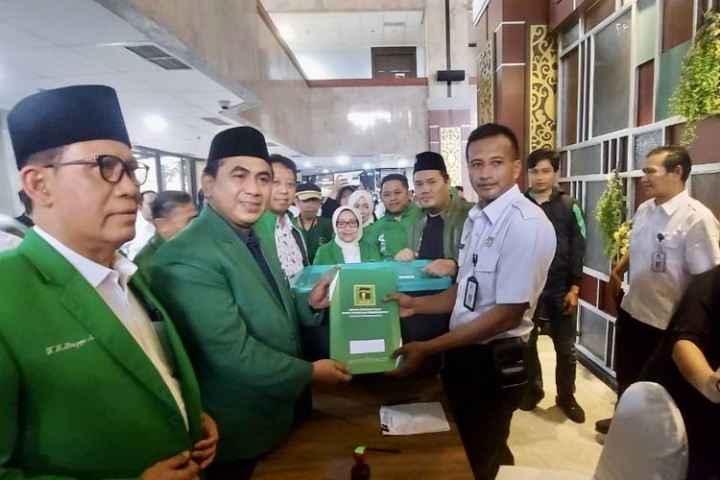 Kubu Agus Suparmanto Tak Mau Kemenkum Ulur Kepengurusan PPP