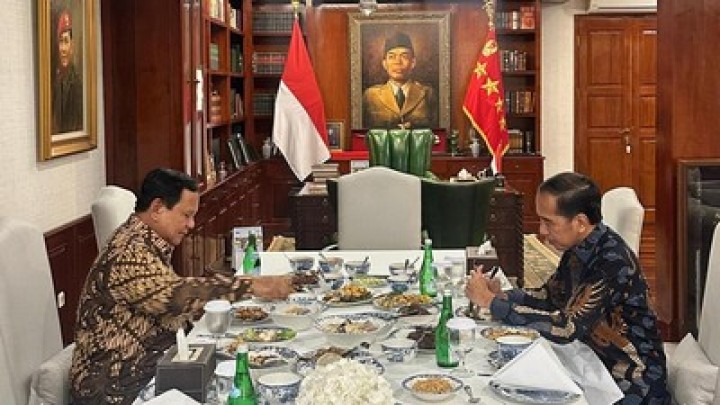 Pertemuan Jokowi dan Prabowo 2 Jam di Kartanegara Berlangsung Empat Mata, Bahas Apa?