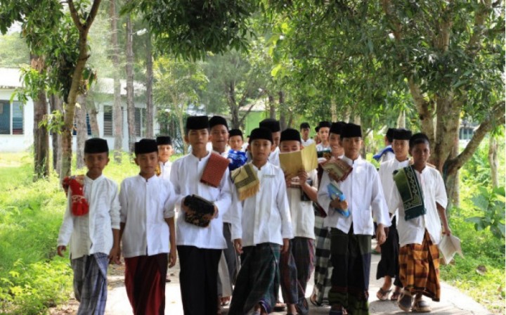 Mandiri Pangan Bisa Membuat Ekonomi Syariah Terbang Tinggi