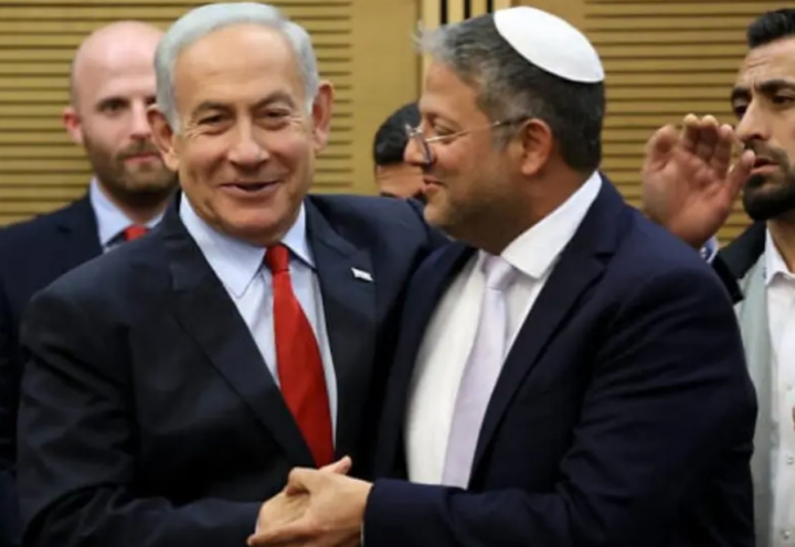 Benjamin Netanyahu dengan Itamar Ben Gvir/ AFP