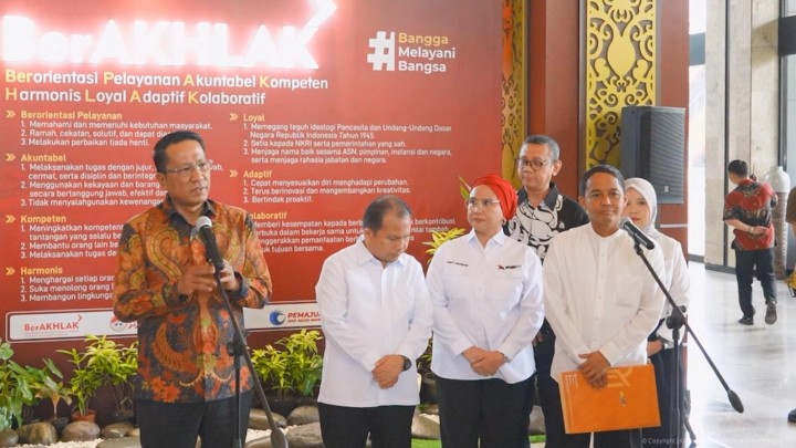 PSI Terima SK Kepengurusan dari Menkumm, Sosok Bapak J Masih Dirahasiakan 