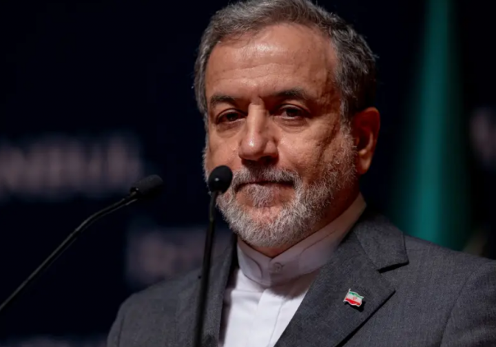 Iran Menyatakan Terbuka Terhadap Perundingan Nuklir yang 'Adil' Namun Tidak akan Hentikan Pengayaan Uranium