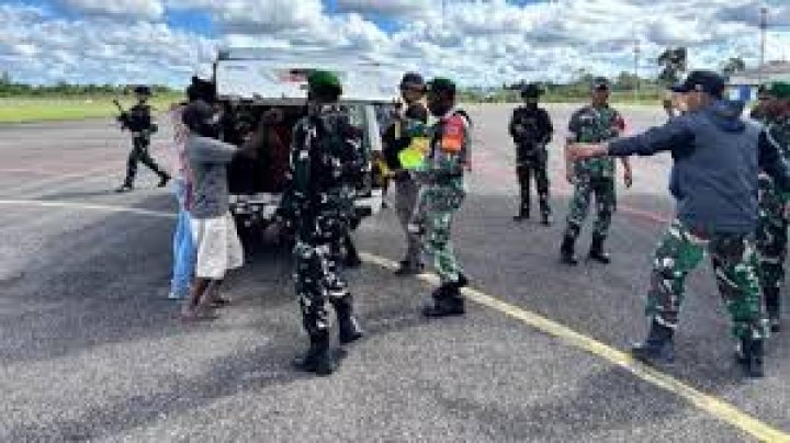 Anggota TNI Tewas Terkena Serangan OPM di Teluk Bintuni Papua Barat, Senjata Dirampas 