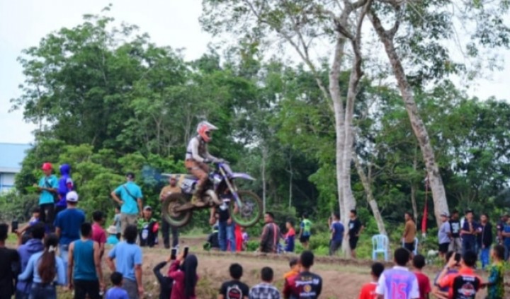 Kejuaraan Gass Track Motor Cross Danramil Bengkalis Resmi Ditutup