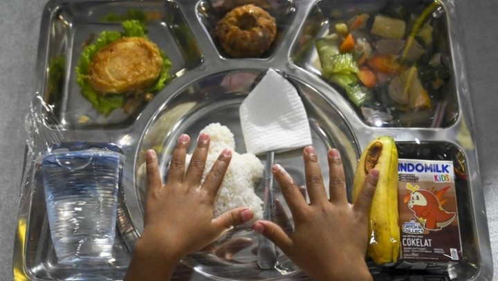Ramai Kritik Susu di Paket Menu MBG, BGN Angkat Bicara