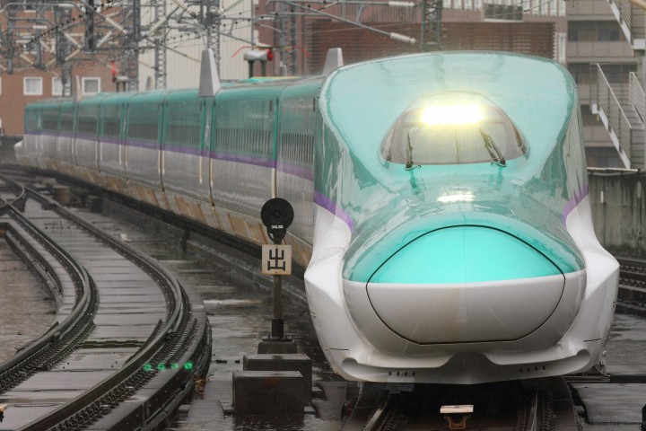 Berbahaya! Masinis di Jepang Melamun Saat Operasikan Kereta Cepat Shinkansen