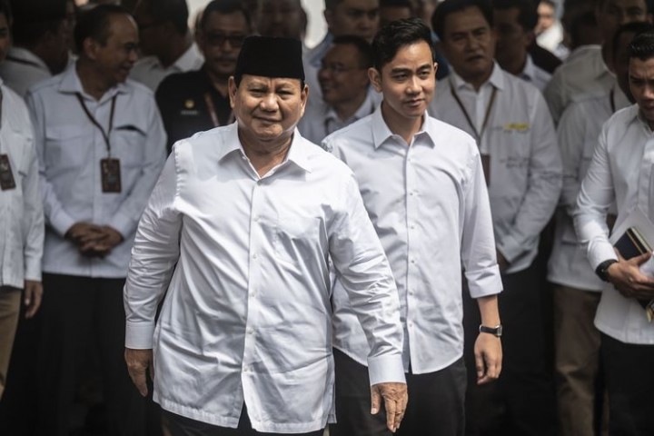 Prabowo Larang Keluarga Sendiri Terlibat Proyek Pertahanan saat Menjabat Menhan: Cari Usaha Lain. (X/Foto)