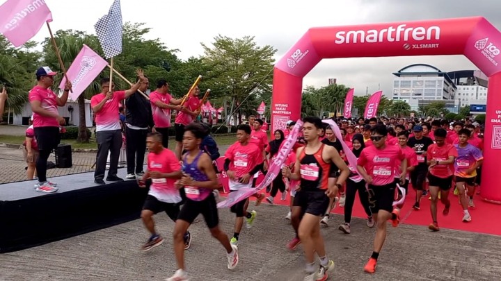 Smartfren Perluas Jaringan 3x Lebih Luas di Kepri, Gelar Fun Run 2025