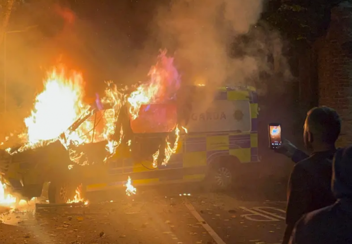 Protes Dublin: Ketegangan Meningkat Setelah 23 Orang Ditangkap Setelah Bentrok dengan Polisi