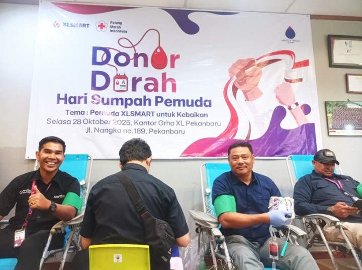 Meriahkan Peringatan Sumpah Pemuda 2025, Karyawan XLSMART Gelar Donor Darah Bersama PMI Kota Pekanbaru