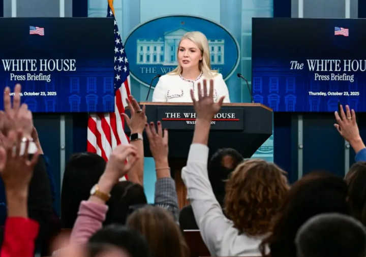 Gedung Putih Melarang Jurnalis Mengakses Kantor Sekretaris Pers