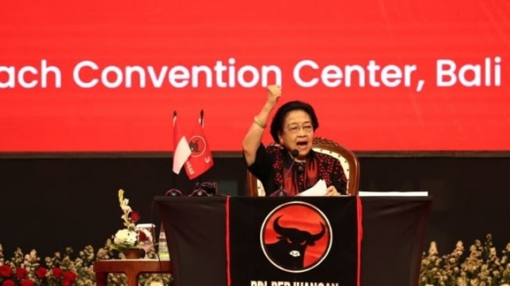 Megawati: Saya Mohon Anak Muda, Jangan Tergila-gila dengan AI