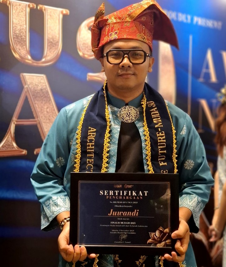 Dosen IAIN Datuk Laksemana Bengkalis Raih Penghargaan Muda30 Award 2025 