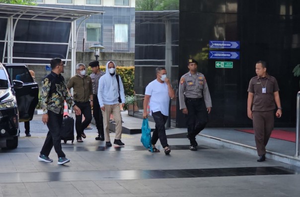 Banyak Tokoh Masyarakat Terkejut Soal OTT KPK Terhadap Gubenur Riau