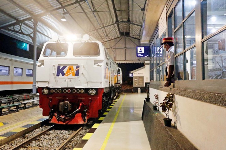 Rencana Prabowo Satukan Pulau Sumatera, Kalimantan, dan Sulawesi dengan Kereta Api