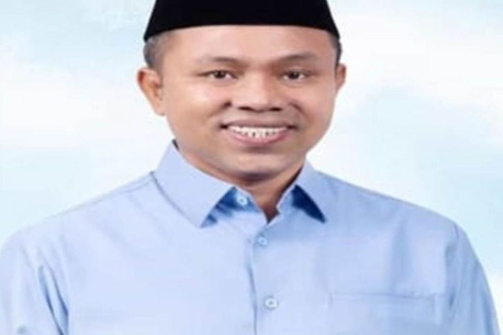 Menilik Perjalanan Karir Abdul Wahid, Dulu Cleaning Service hingga jadi Gubernur Riau Kini di OTT KPK