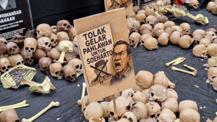 KontraS Ungkap Keuntungan Prabowo Jika Gelar Pahlawan Nasional DIsematkan untuk Soeharto 