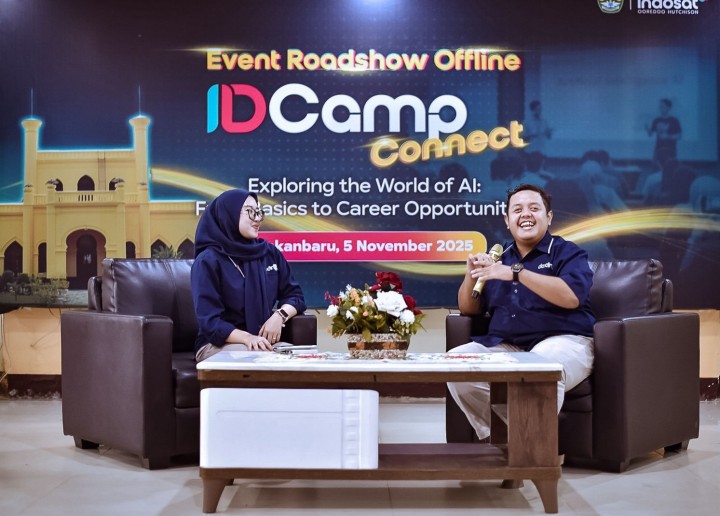 Dorong Cetak Talenta AI, Indosat Gelar IDCamp Connect 2025 Universitas Riau 
