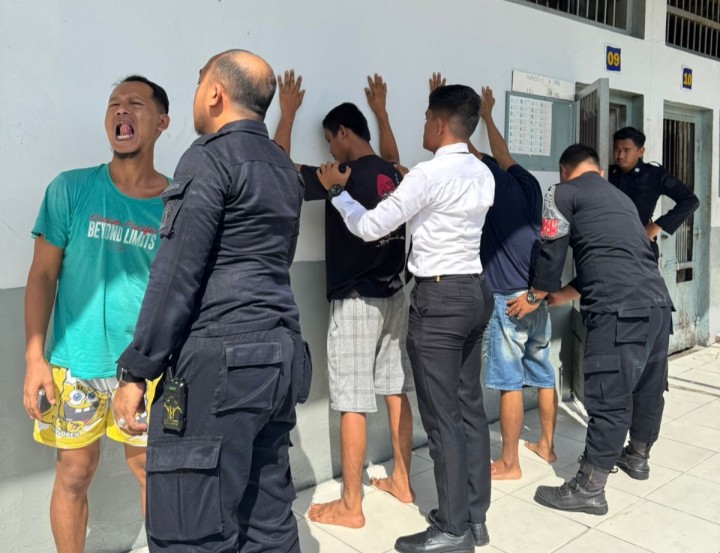 Lapas IIA Bengkalis Gencarkan Razia Kamar Blok Hunian