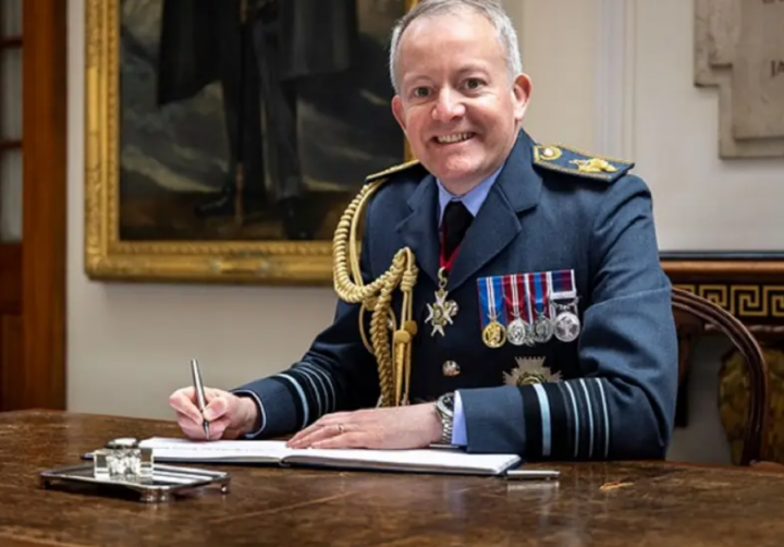 Kepala militer Inggris yang baru, Sir Richard Knighton/ net