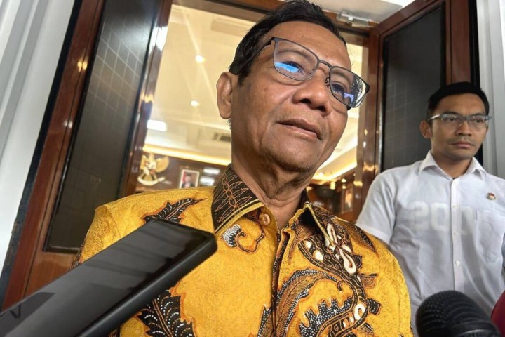 Mahfud MD jadi Korban Hoaks Video AI, Bagi-bagi Duit Rampasan Korupsi. (X/Foto)