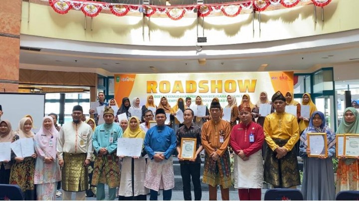 Roadshow Gebyar Kemudahan Perizinan Berusaha Riau 2025