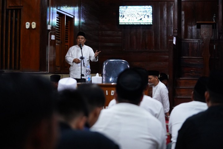 Wagubri SF Hariyanto di Momentum Maulid Nabi