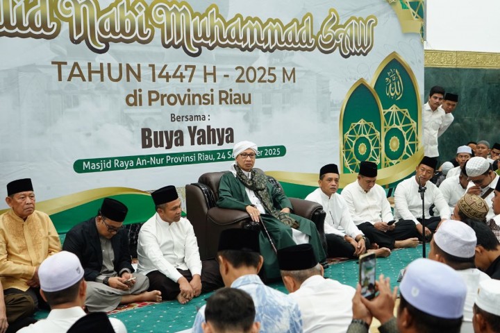 Maulid Nabi Muhammad SAW di Masjid Raya Annur