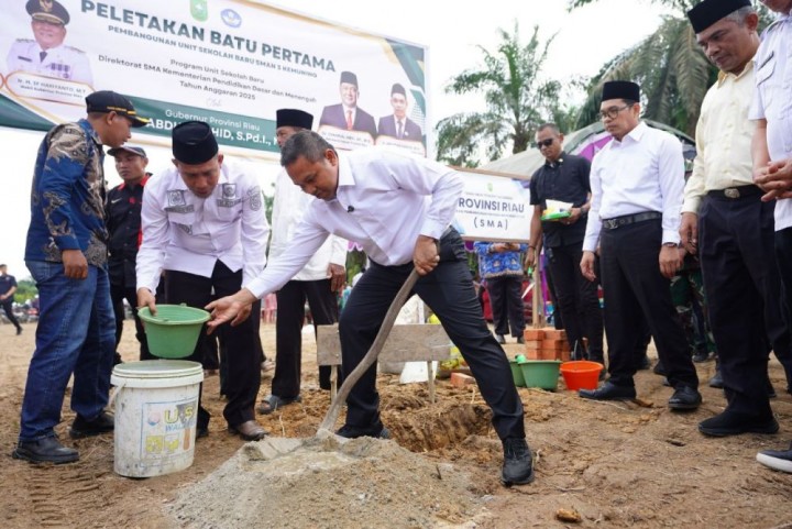 Pembangunan USB SMAN 3 Kemuning