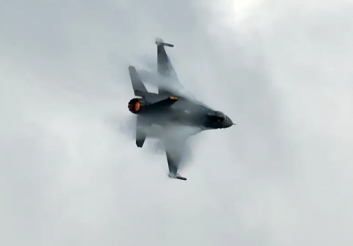 Tren Kecelakaan Jet Rusia, Su-30 Meningkat di Dekat Perbatasan Finlandia