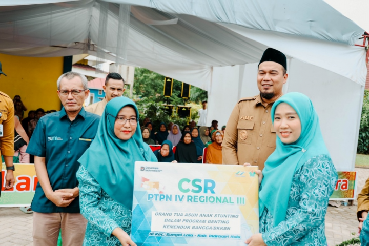 Dana Bantuan TJSL Sebesar Rp3 Miliar Disalurkan PTPN IV Regional III 