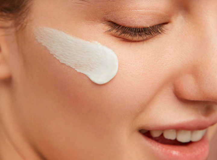 Harus Tahu, Ini TIps Jitu Dari Dokter Kulit untuk Mendapatkan Kulit Cerah di Cuaca Dingin