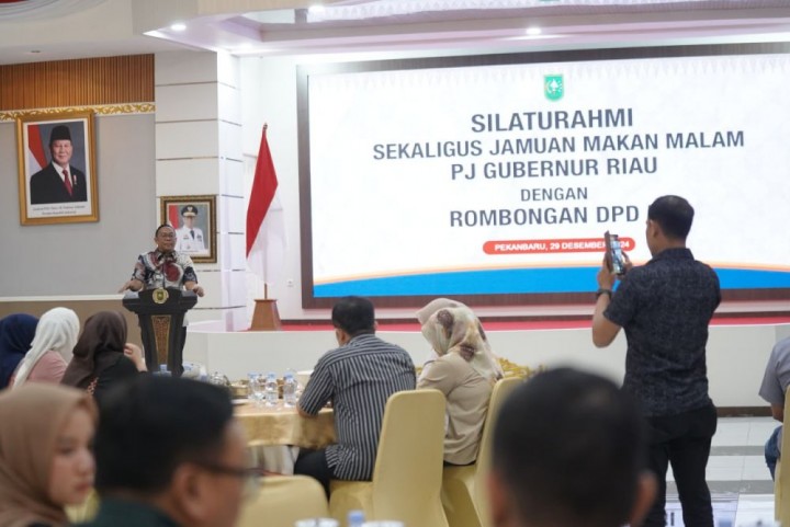 Pertemuan Pj Gubri dengan Deputi Administrasi Setjen DPD RI 