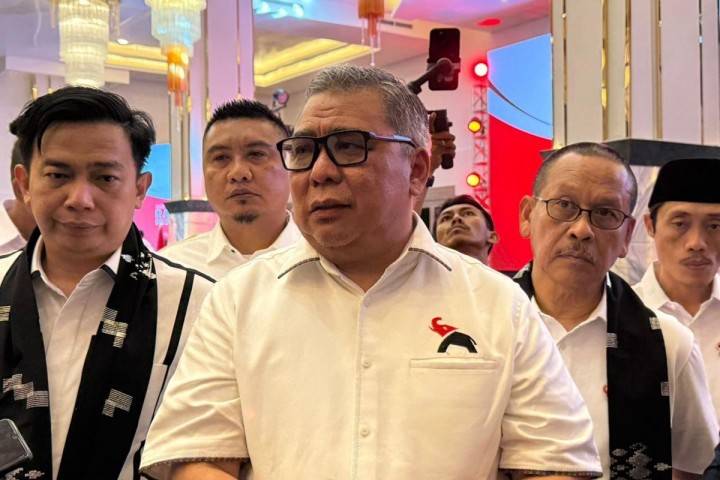 Puji Jokowi Setinggi Langit, Petinggi PSI ini Sindir Sosok yang Puluhan Tahun jadi Ketua Partai 