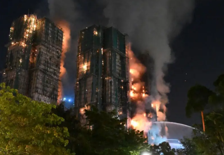 Korban Tewas Kebakaran Gedung Pencakar Langit di Hong Kong Menjadi 36 Orang, Lebih dari 200 Orang Hilang
