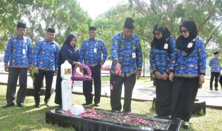 HUT Korpri ke 54, Ed Efendi Pimpin Ziarah Pahlawan