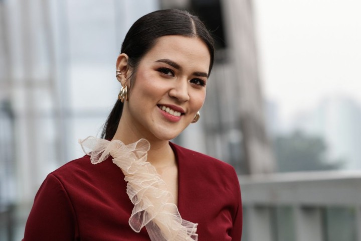 Sedang Berduka, Raisa Tetap Hadiri Sidang Cerai