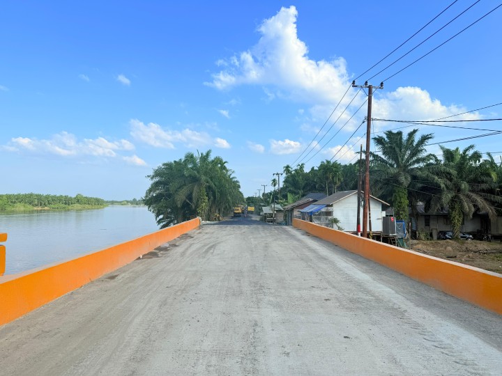  Jembatan Sekayan Deras Inhu yang sudah diperbaiki