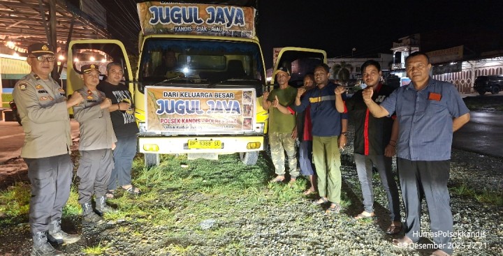 Aksi Nyata Solidaritas Sosial, Polsek Kandis dan CV Jugul Jaya Lepas Bantuan Bencana