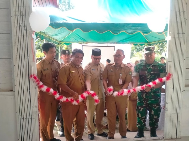 Melalui Zomm Mentri Koperasi Resmikan Gerai Obat Koperasi Merah Putih di Bantan