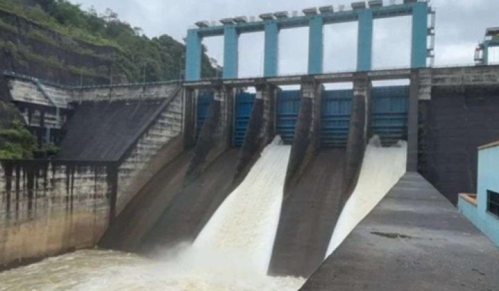 Debit Waduk PLTA Koto Panjang Naik, Spillway Dibuka, Warga Diminta Waspada
