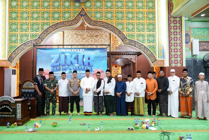 Pemkab Bengkalis Sambut Pergantian Tahun 2025-2026 Gelar Zikir dan Do'a Bersama
