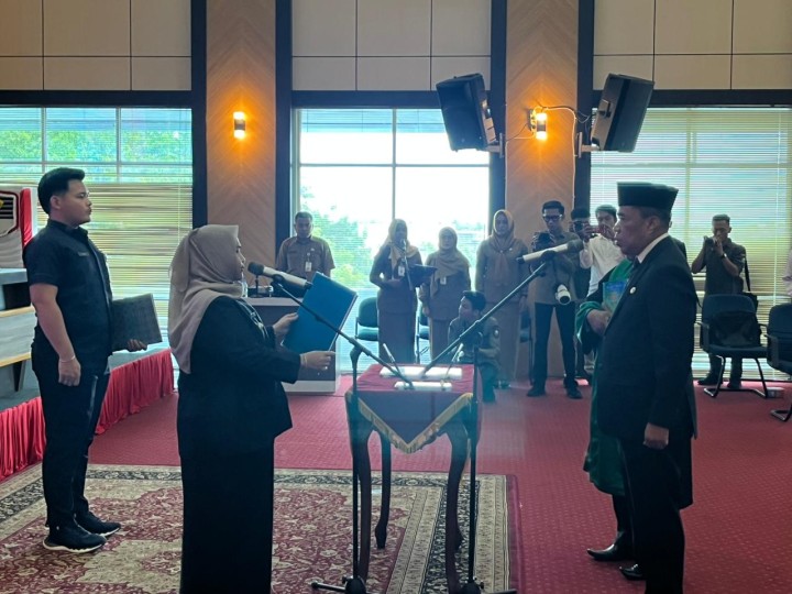 Kadis PMD Ismail Resmi Dilantik Bupati Kasmarni