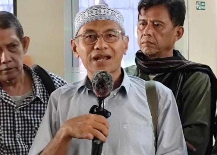 Tersangka pencemaran nama baik terkait isu ijazah palsu, Rizal Fadillah. Sumber: FAJAR