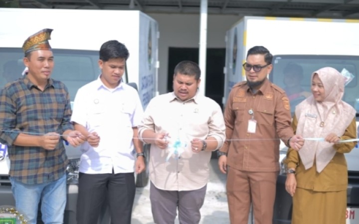 Wakil Ketua I DPRD Bengkalis Resmikan BGN SPPGI Air Kulim