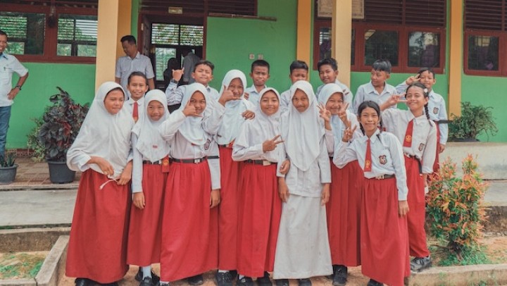 PTPN IV Regional III Telah Salurkan Rp2,4 Miliar untuk Perkuat Ekonomi dan Pendidikan di Rokan Hulu