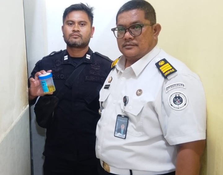 Pastikan Bebas Narkoba, 10 Pegawai Lapas dan 10 Napi Jalani Tes Urine