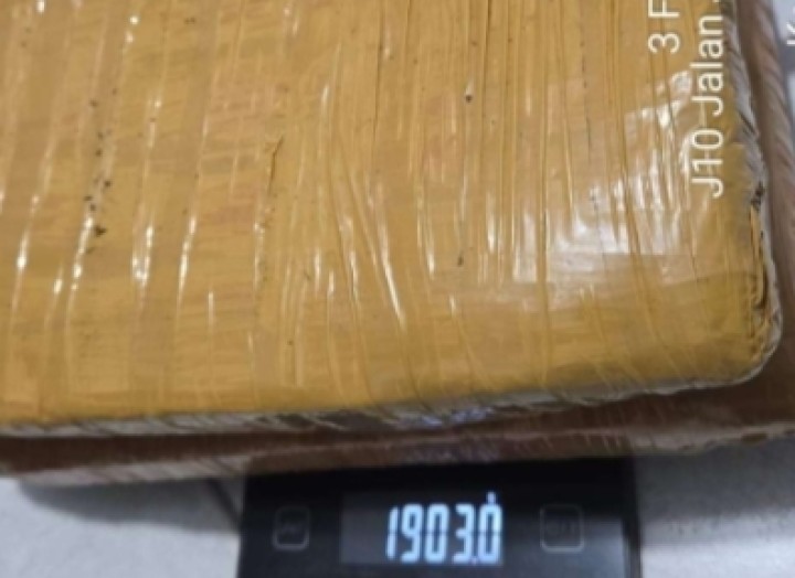 MH Bersama 1,9 Kilogram Ganja Diamankan Unit Reskrim Polsek Mandau